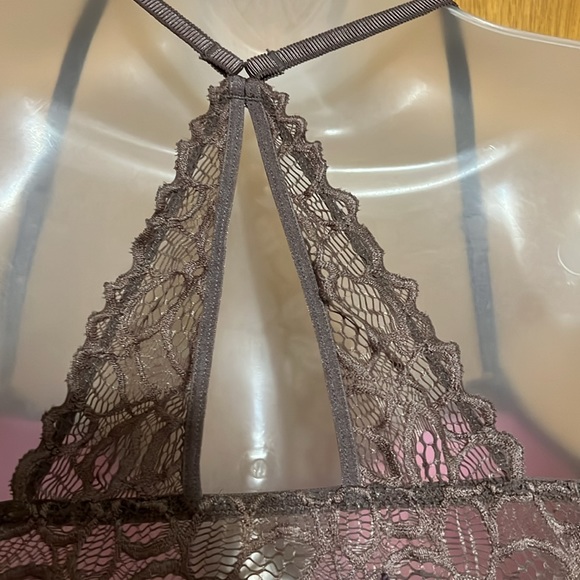 VS PINK Mocha Lace Push Up Front Close Racerback Bra 32D - Picture 6 of 9